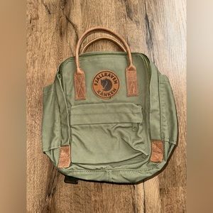Fjallraven Kanken Green Backpack With Leather Handles